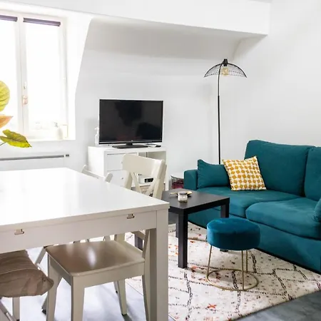شقة Beautiful Apartment With Mezzanine باريس