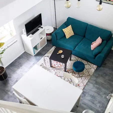 Beautiful Apartment With Mezzanine *